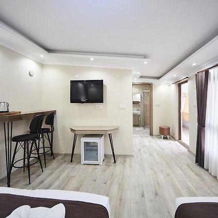 Luna Suites Taksim Estambul Exterior foto